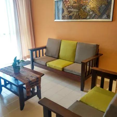 Jean Cleancomfy Apt Near Beach Batu Feringgi Bagian luar foto