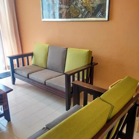 Jean Cleancomfy Apt Near Beach Batu Feringgi Bagian luar foto